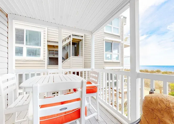 Holiday home Oceanfront Happy House Duplex With Wifi Washer & Dryer Ocean Views & Access